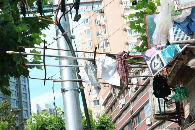 道故事系列 上海“龙门架”凯发k8赞助马竞新闻摄影报(图18)